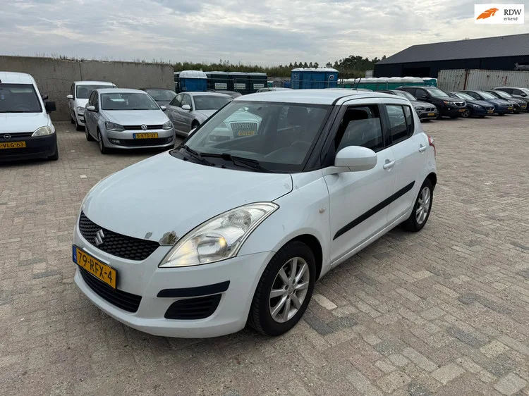 Suzuki Swift (2011) — foto 1