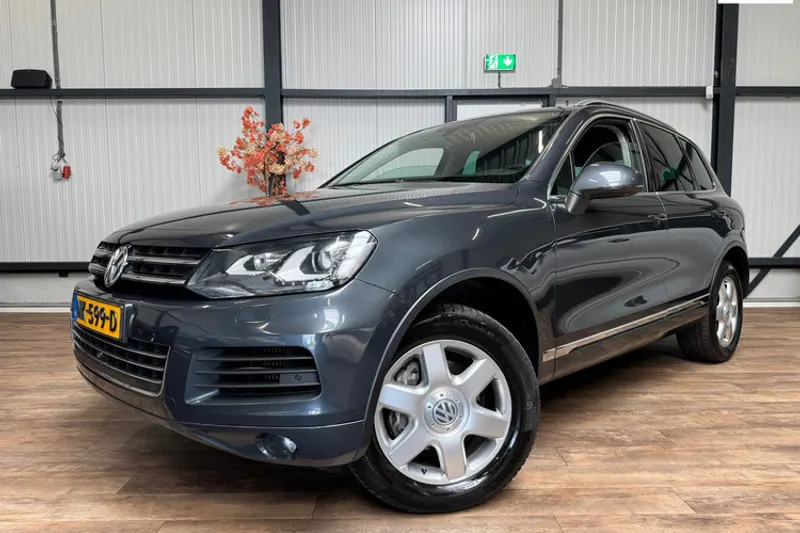Volkswagen Touareg (2012)