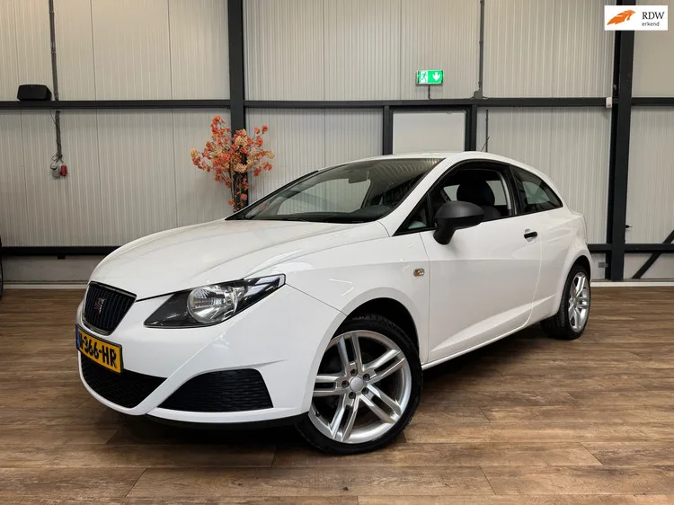 SEAT Ibiza (2011) — foto 1