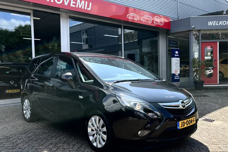 Opel Zafira (2011)