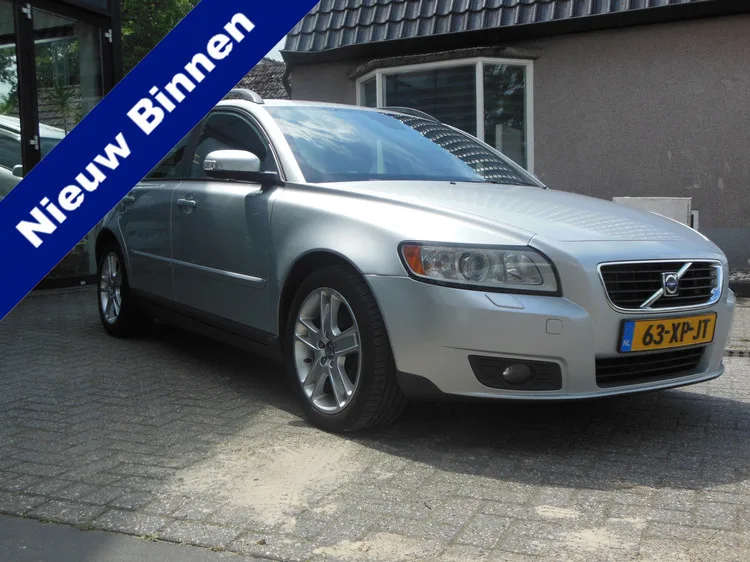 Volvo V50 (2007) — foto 1