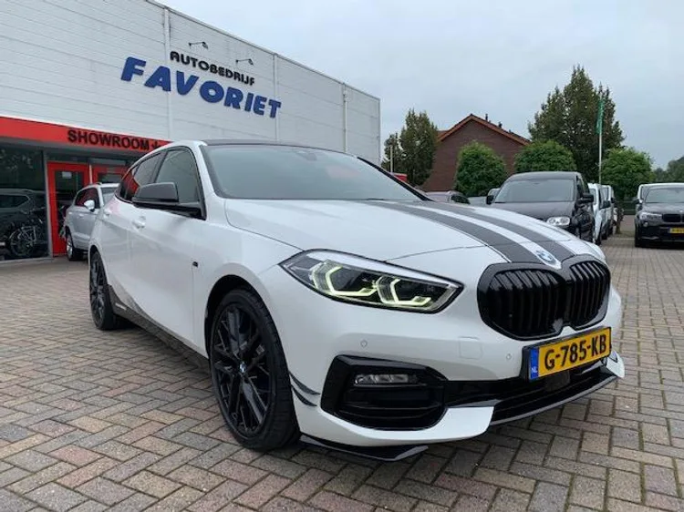 BMW 1-Serie (2019) — foto 1