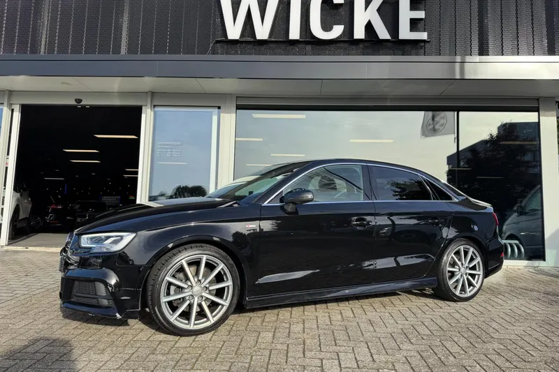 Audi A3 (2017)