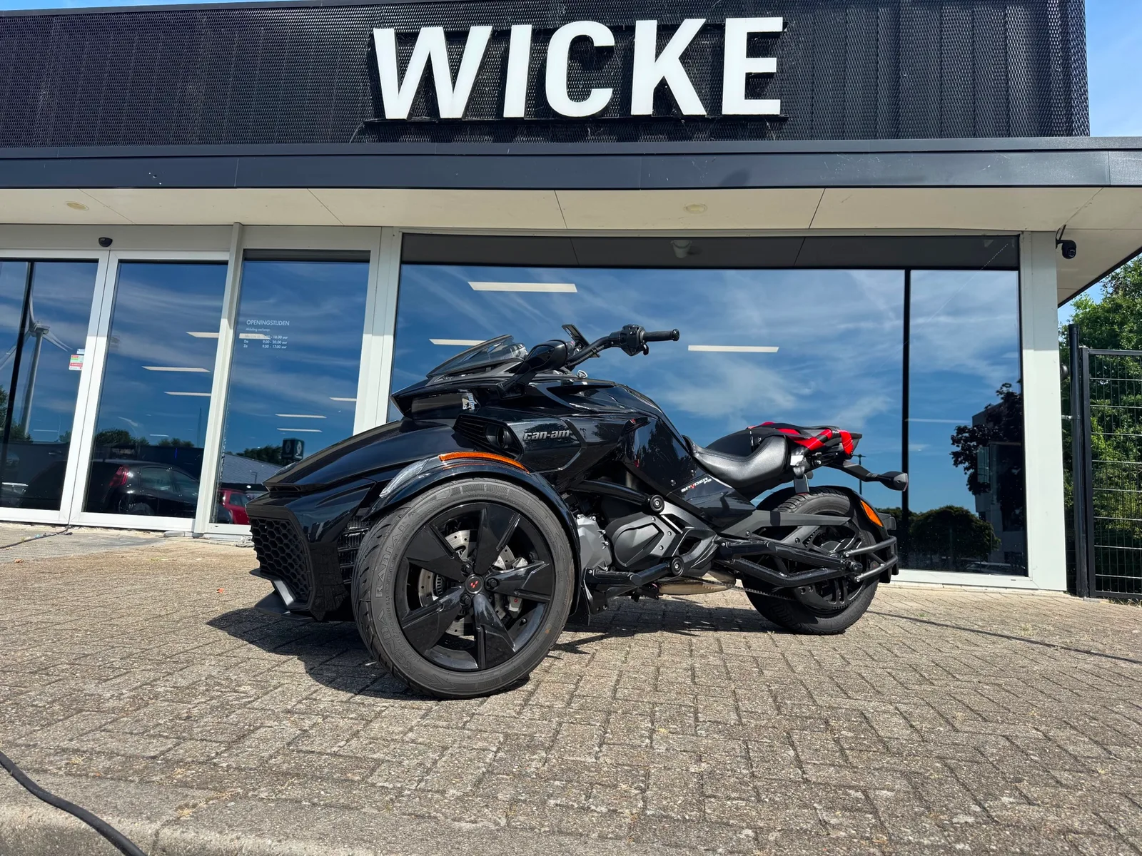Can-Am Spyder F3-S (2024) — foto 1