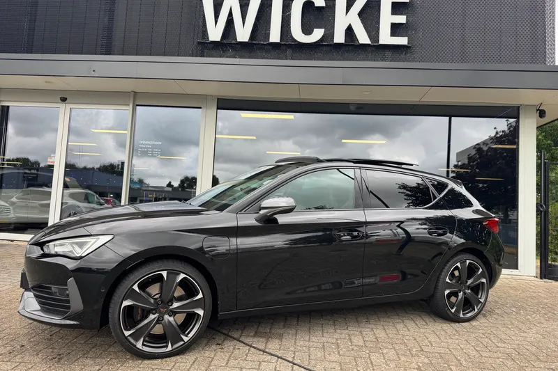 CUPRA Leon (2021)