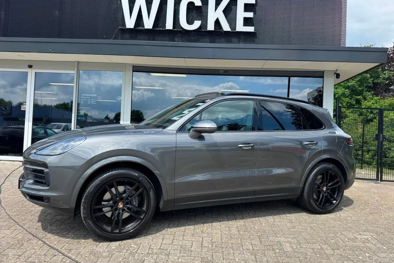 Porsche Cayenne (2018)