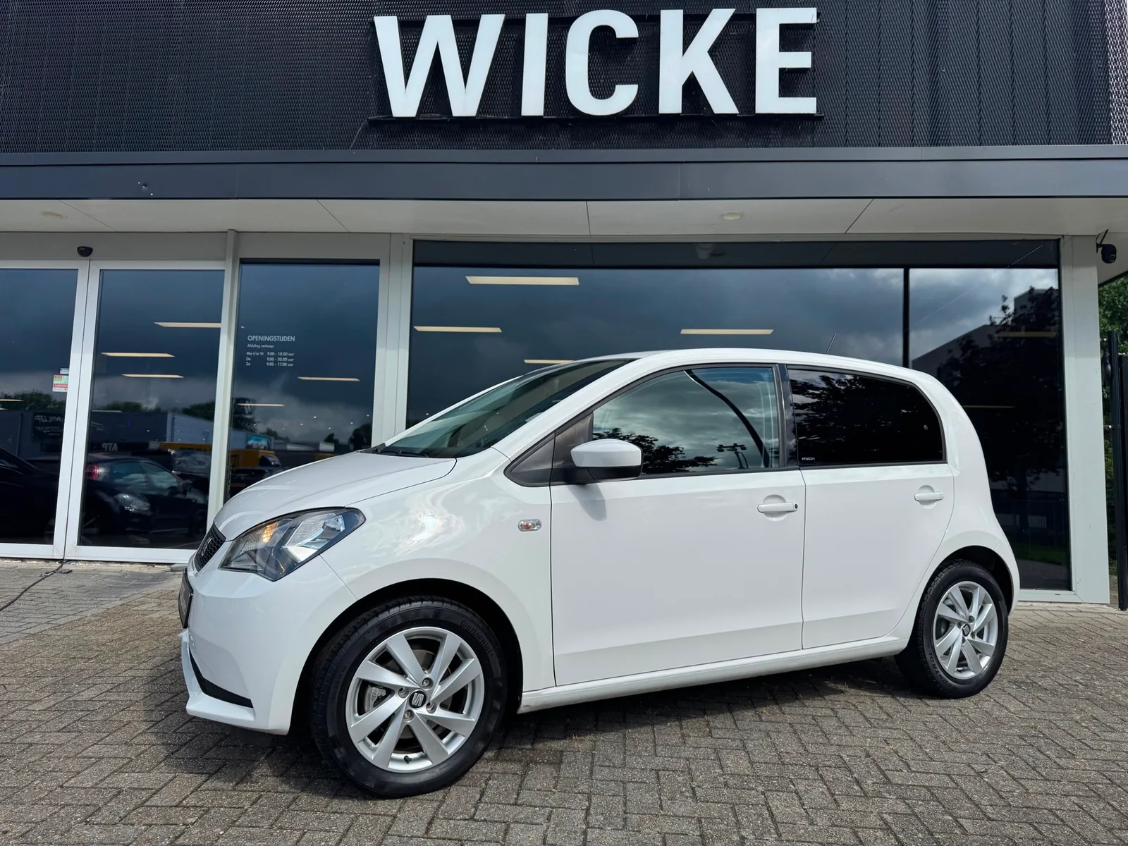 SEAT Mii (2015) — foto 1
