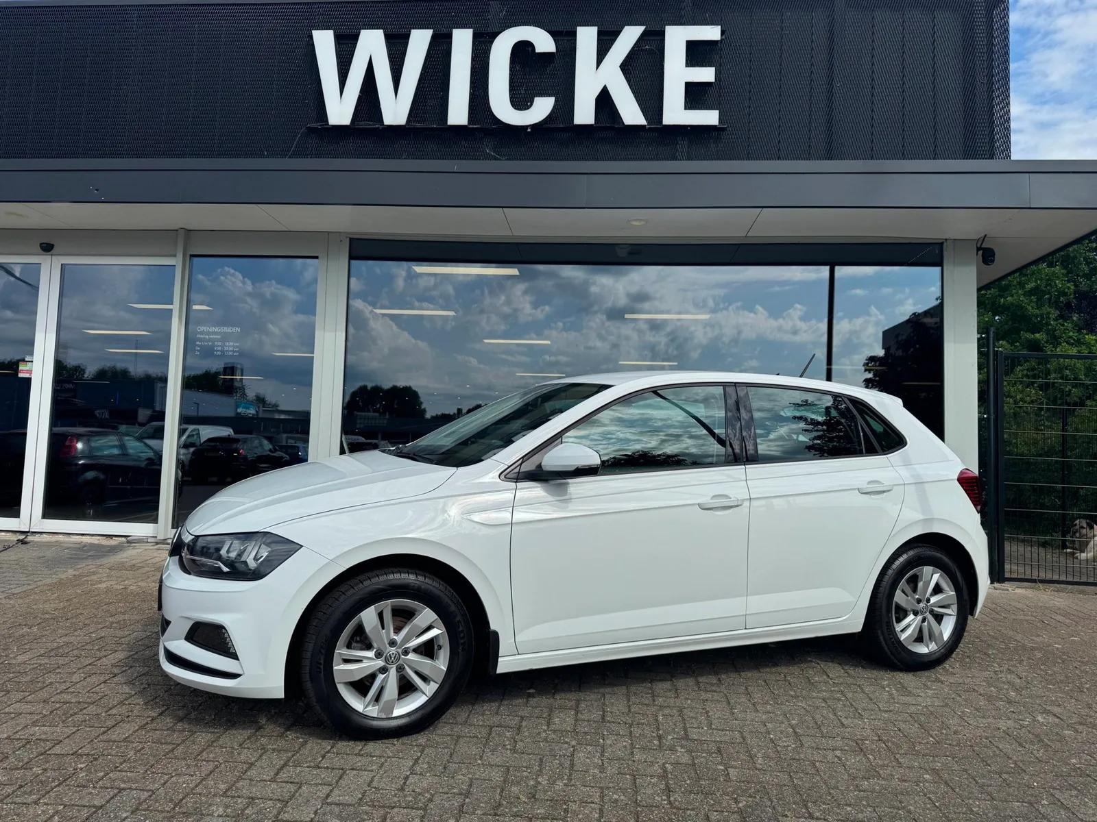 Volkswagen Polo (2019) — foto 1