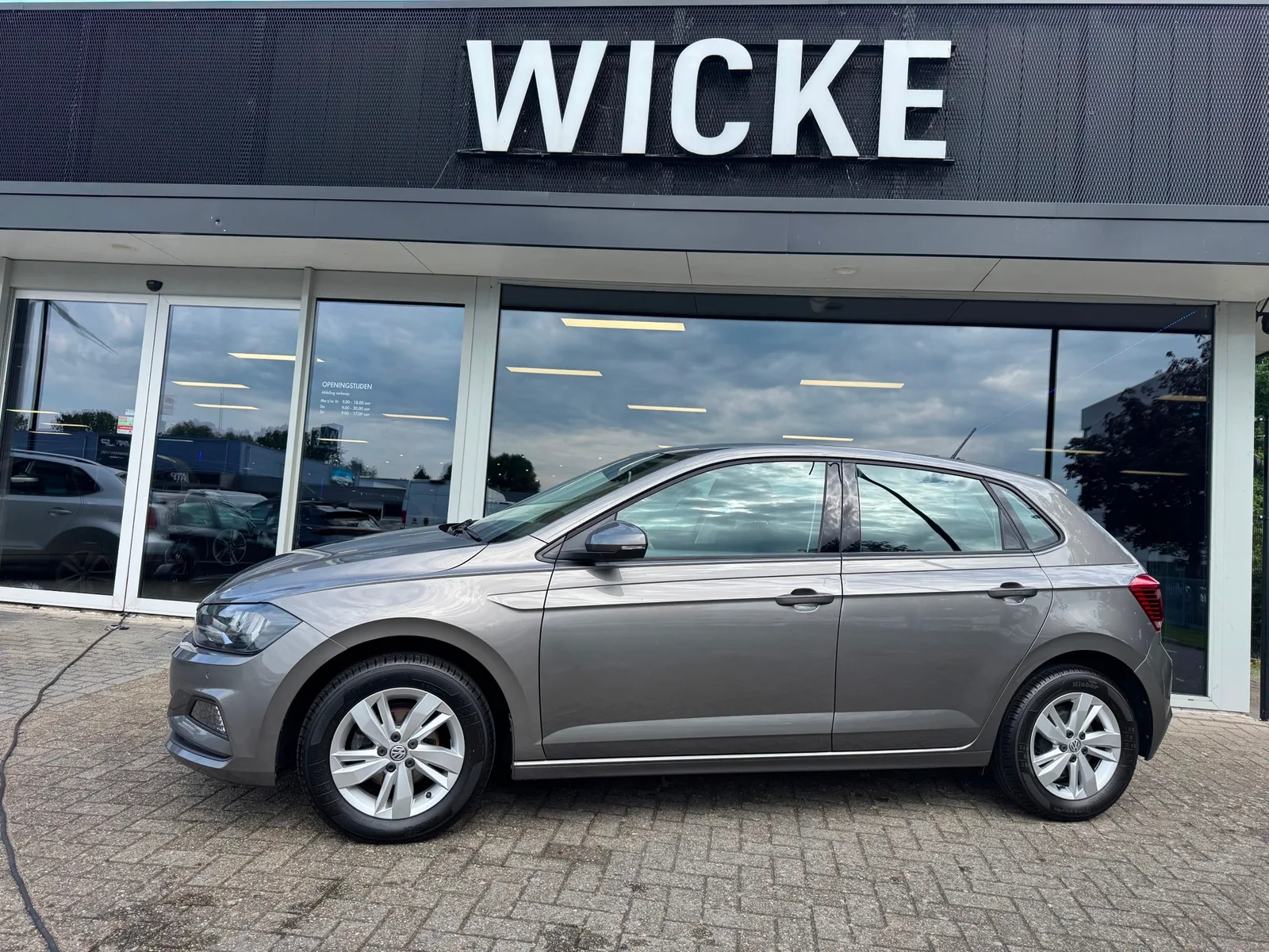 Volkswagen Polo (2019) — foto 1