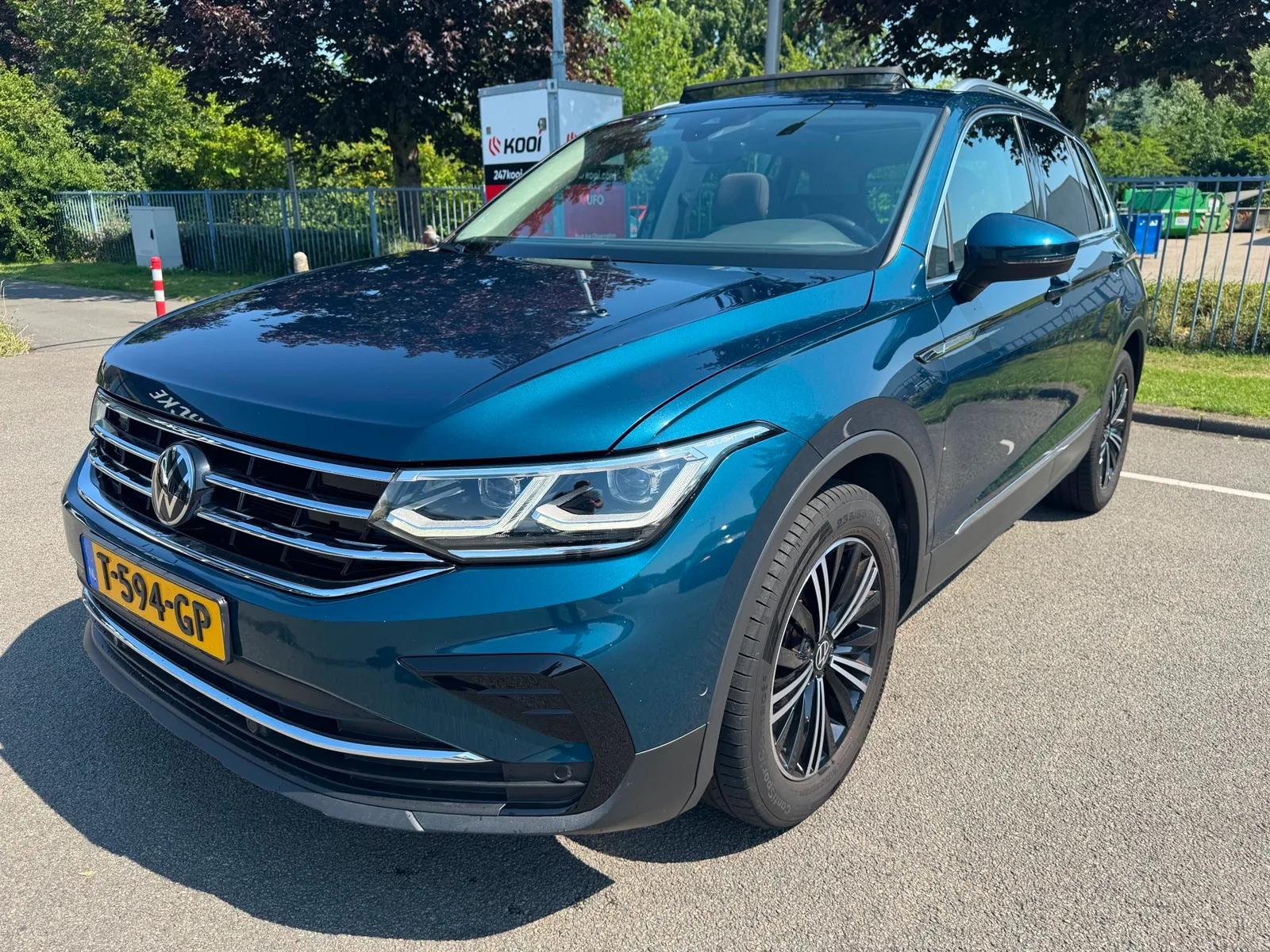 Volkswagen Tiguan (2022) — foto 1