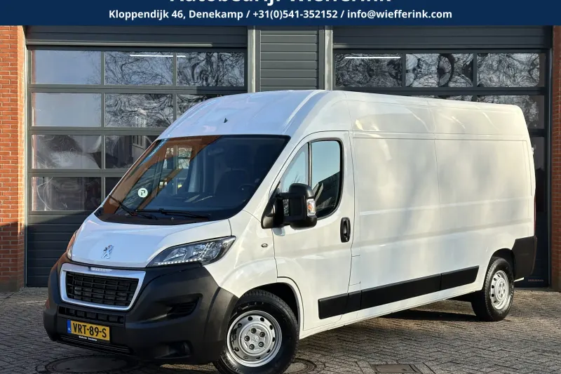 Peugeot E-Boxer (2021)