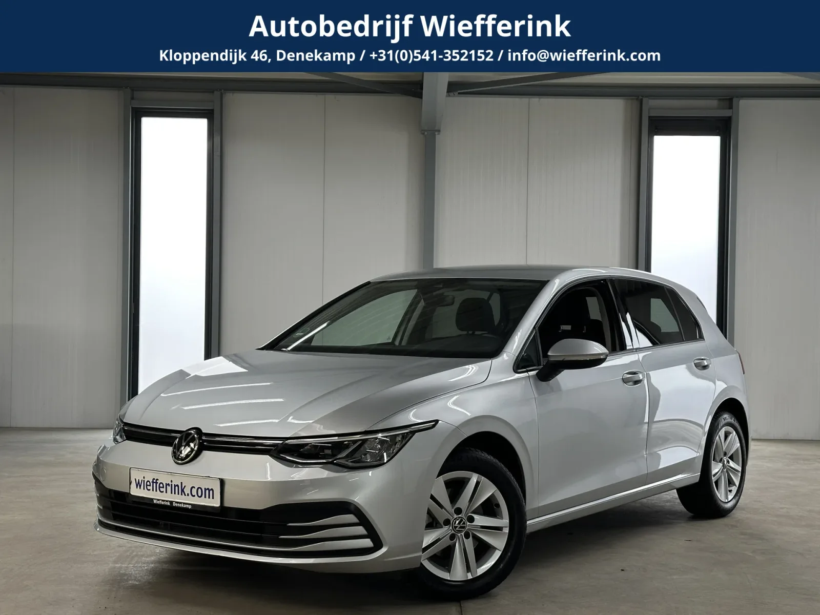 Volkswagen Golf (2020) — foto 1