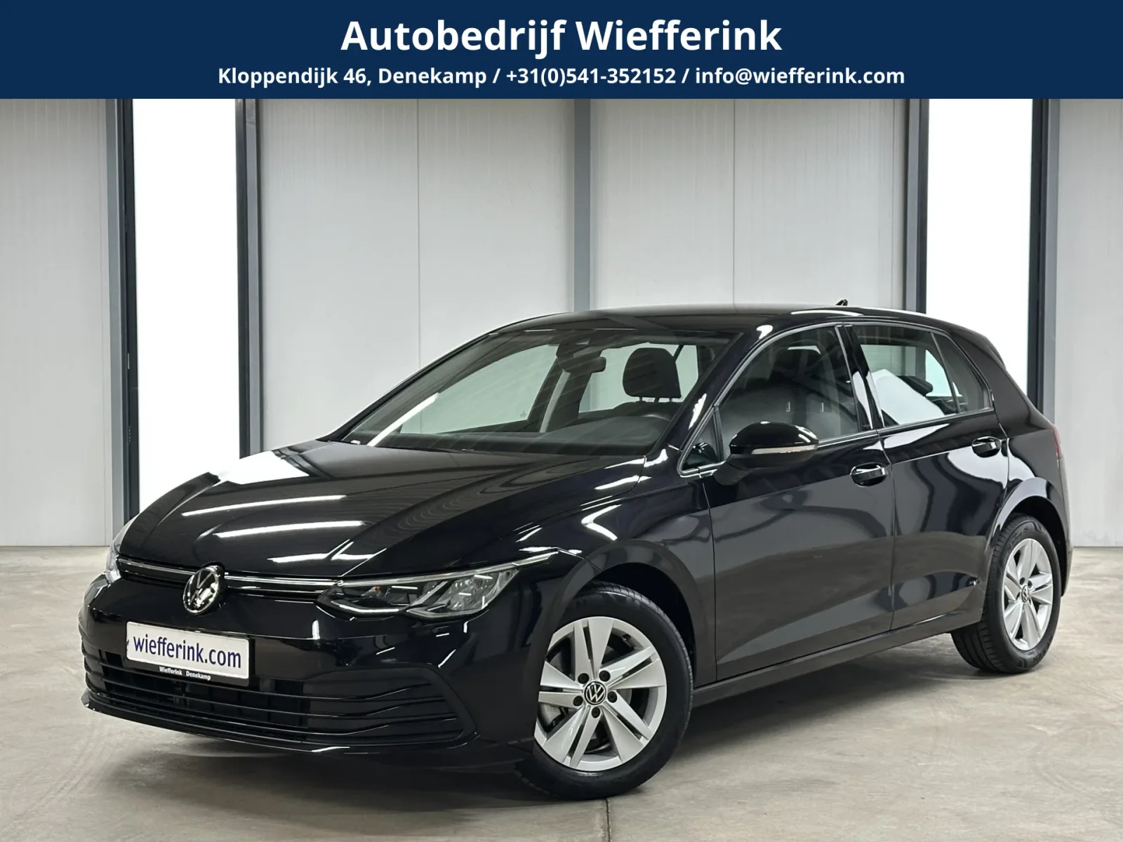 Volkswagen Golf (2020) — foto 1