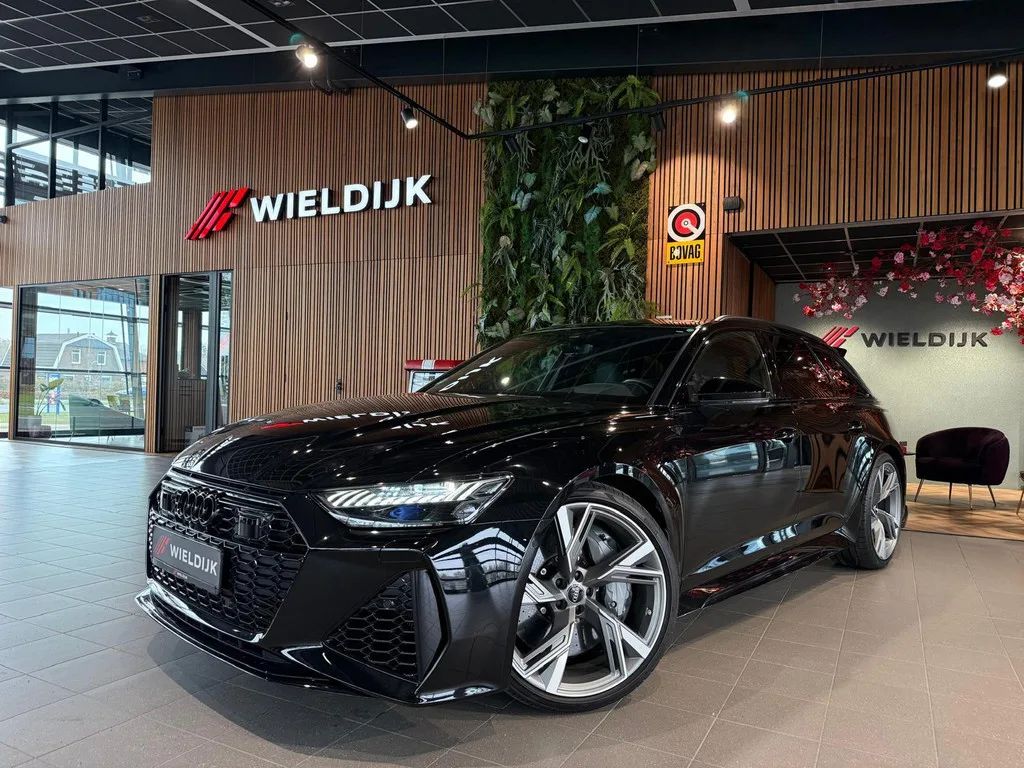 Audi RS6 (2021) — foto 1