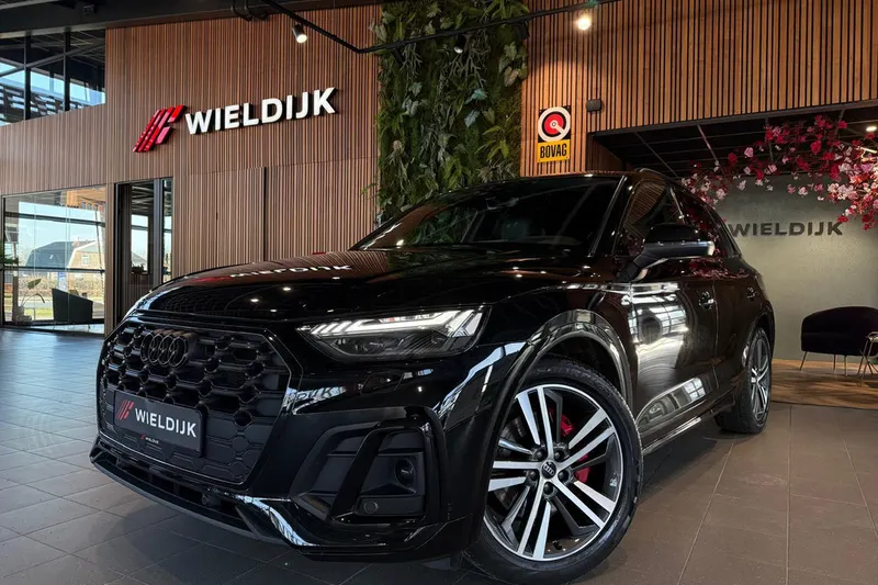 Audi Q5 (2023)