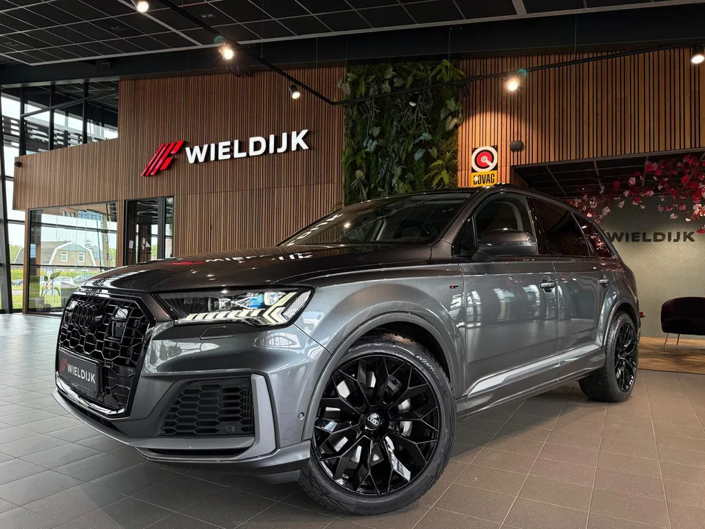 Audi Q7 (2020) — foto 1