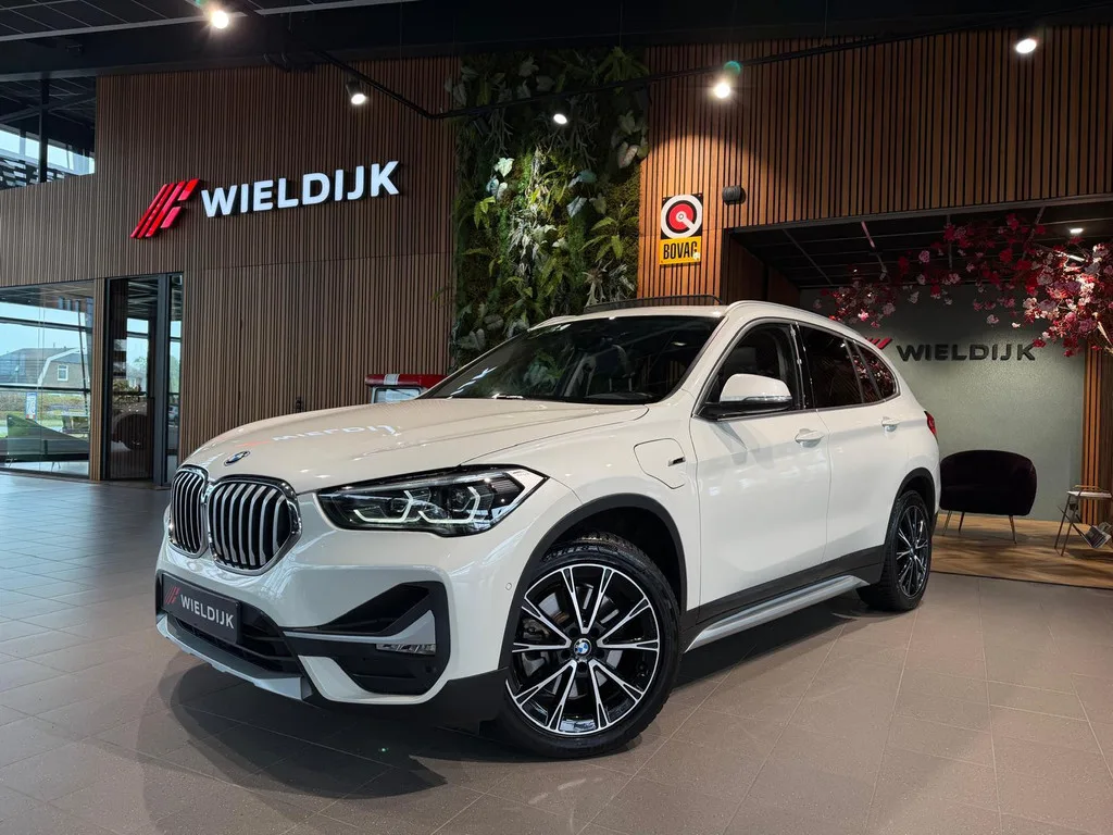 BMW X1 (2022) — foto 1