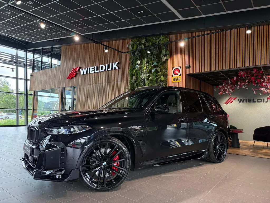BMW X5 (2025) — foto 1