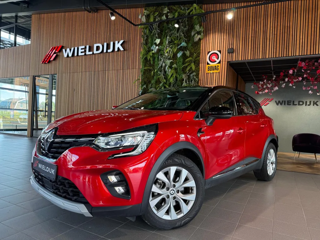Renault Captur (2021) — foto 1