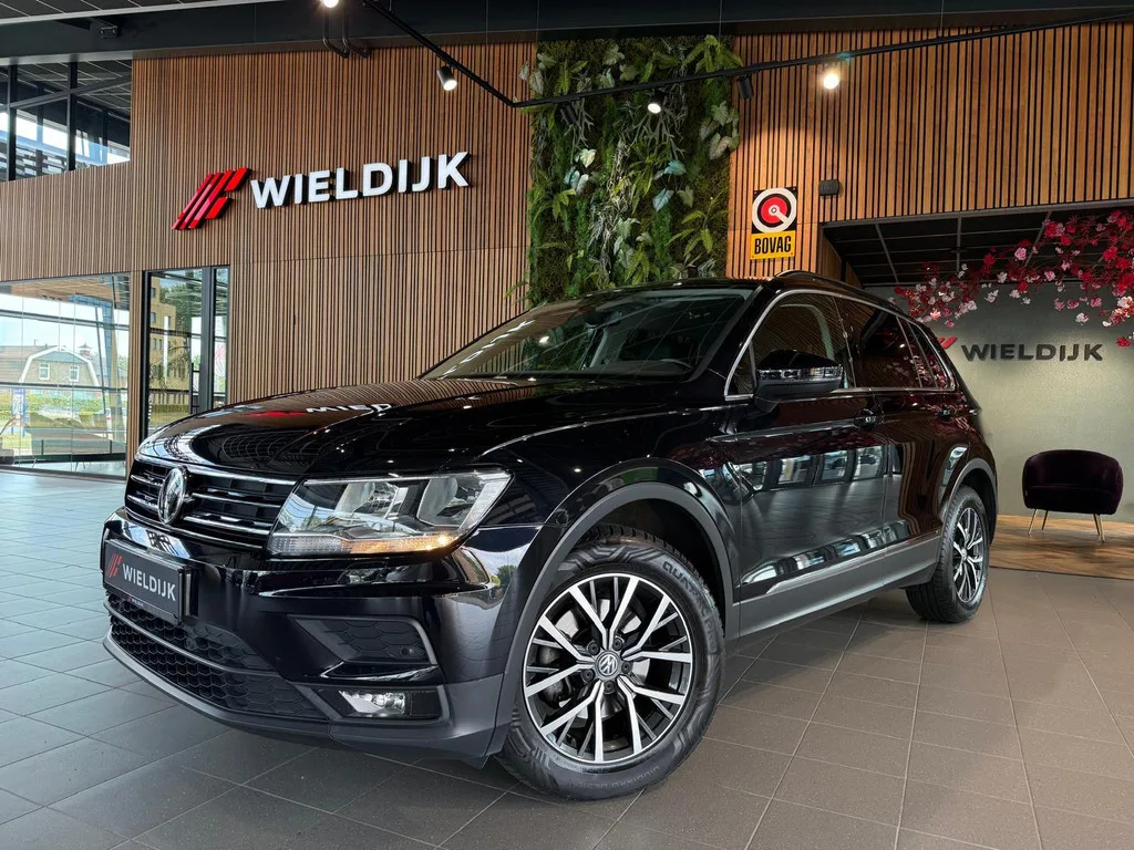 Volkswagen Tiguan (2019) — foto 1