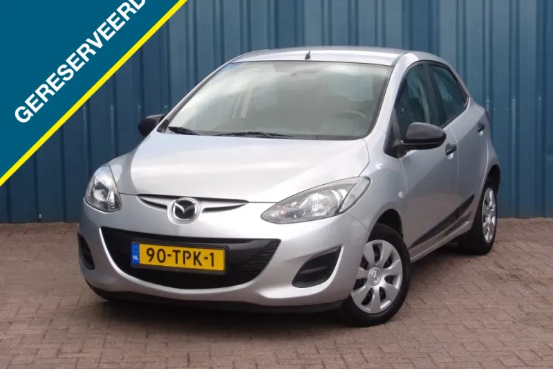 Mazda 2 (2012)