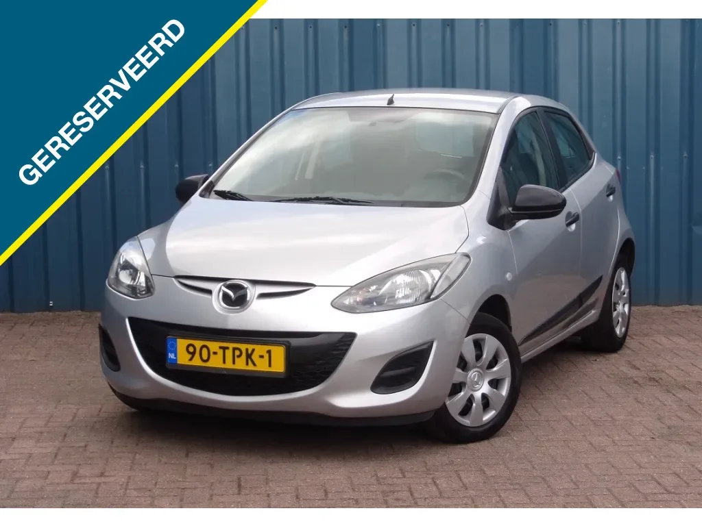Mazda 2 (2012) — foto 1