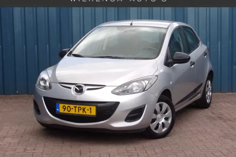 Mazda 2 (2012)