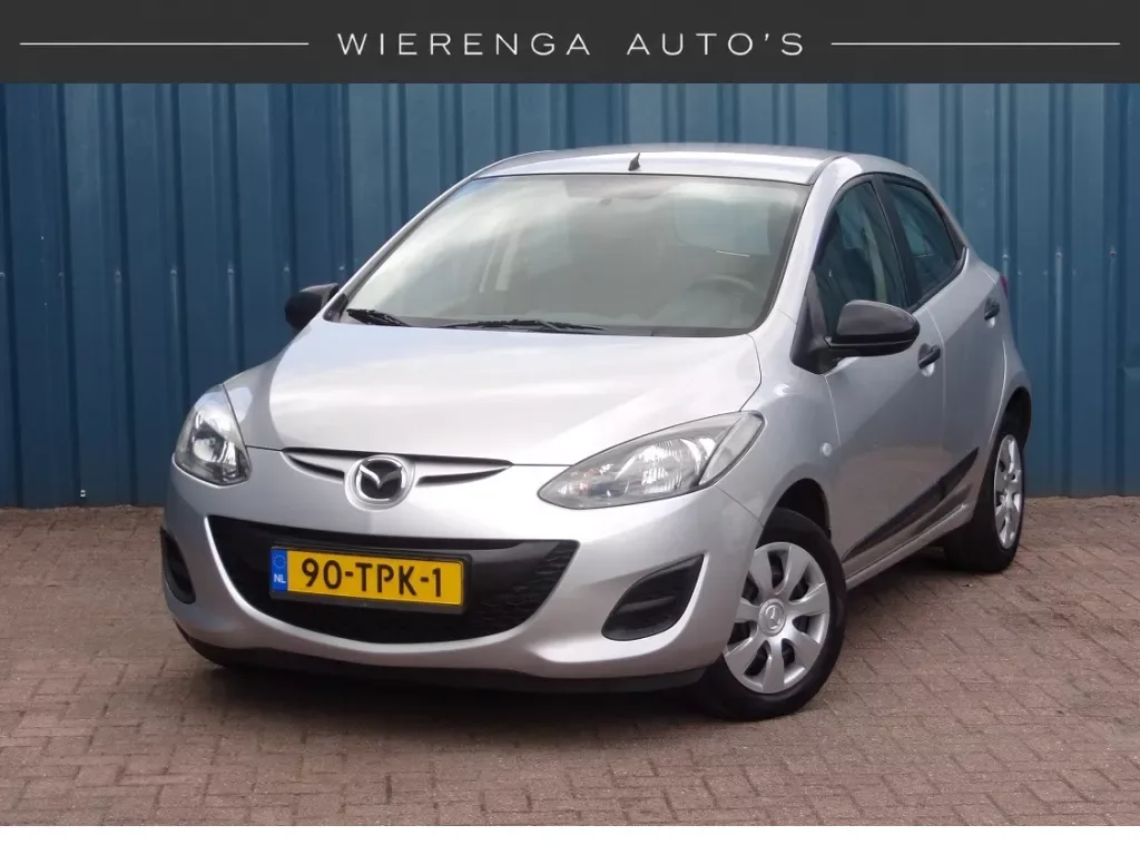 Mazda 2 (2012) — foto 1