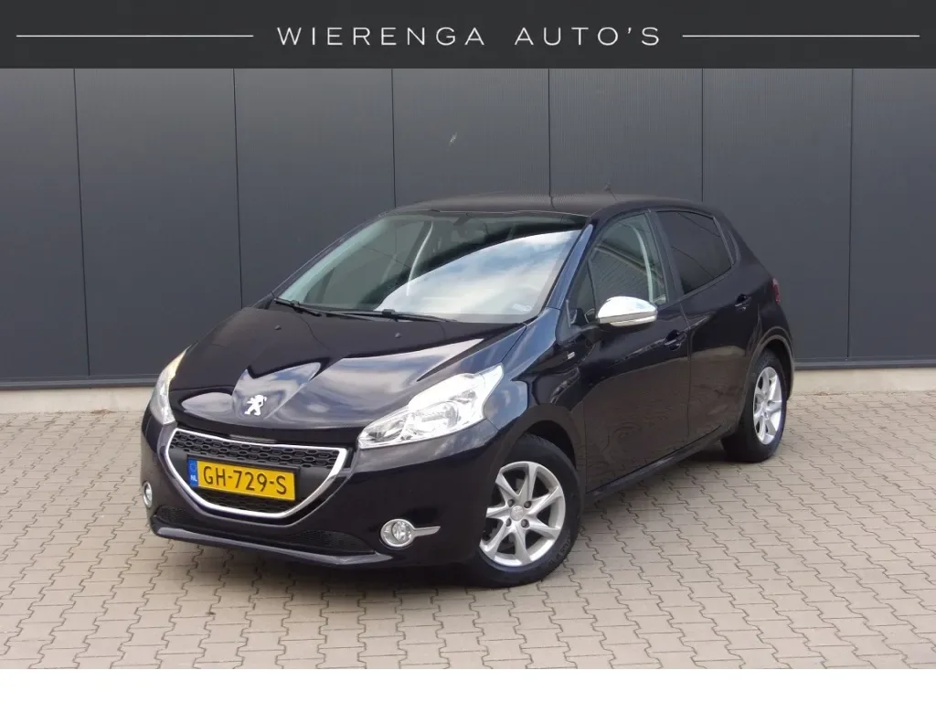 Peugeot 208 (2015) — foto 1