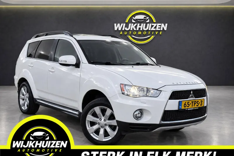 Mitsubishi Outlander (2012)