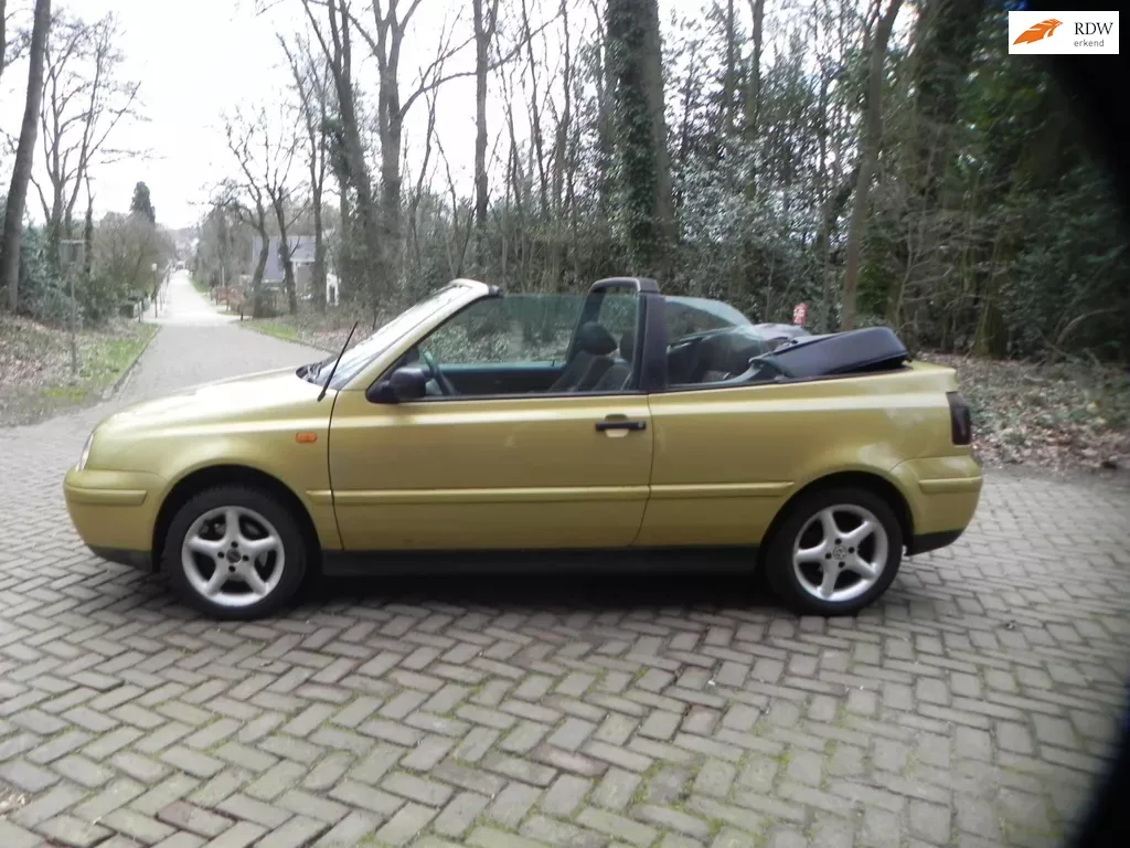 Volkswagen Golf (1998) — foto 1