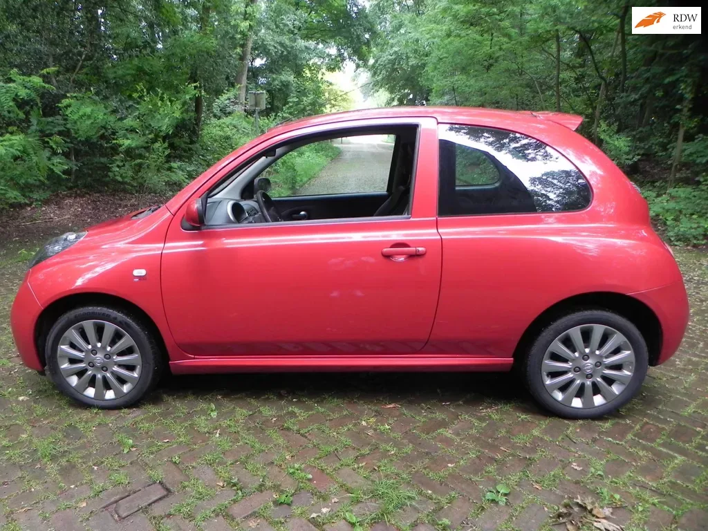 Nissan Micra (2008) — foto 1