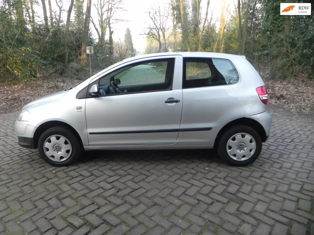 Volkswagen Fox (2007) — foto 1