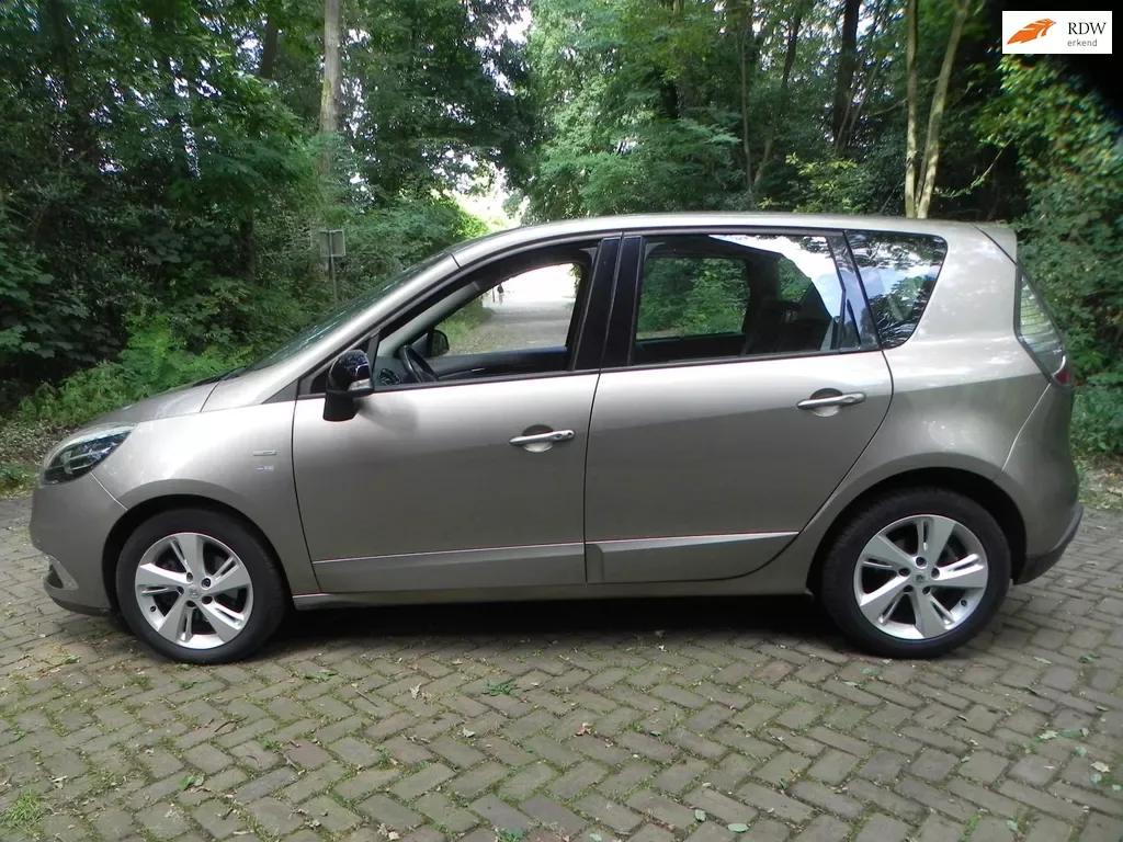 Renault Scénic (2013) — foto 1