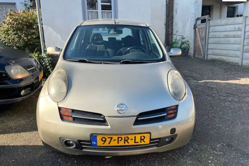 Nissan Micra (2004)