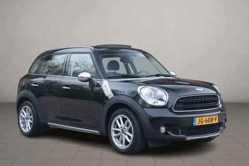 MINI Countryman (2016)