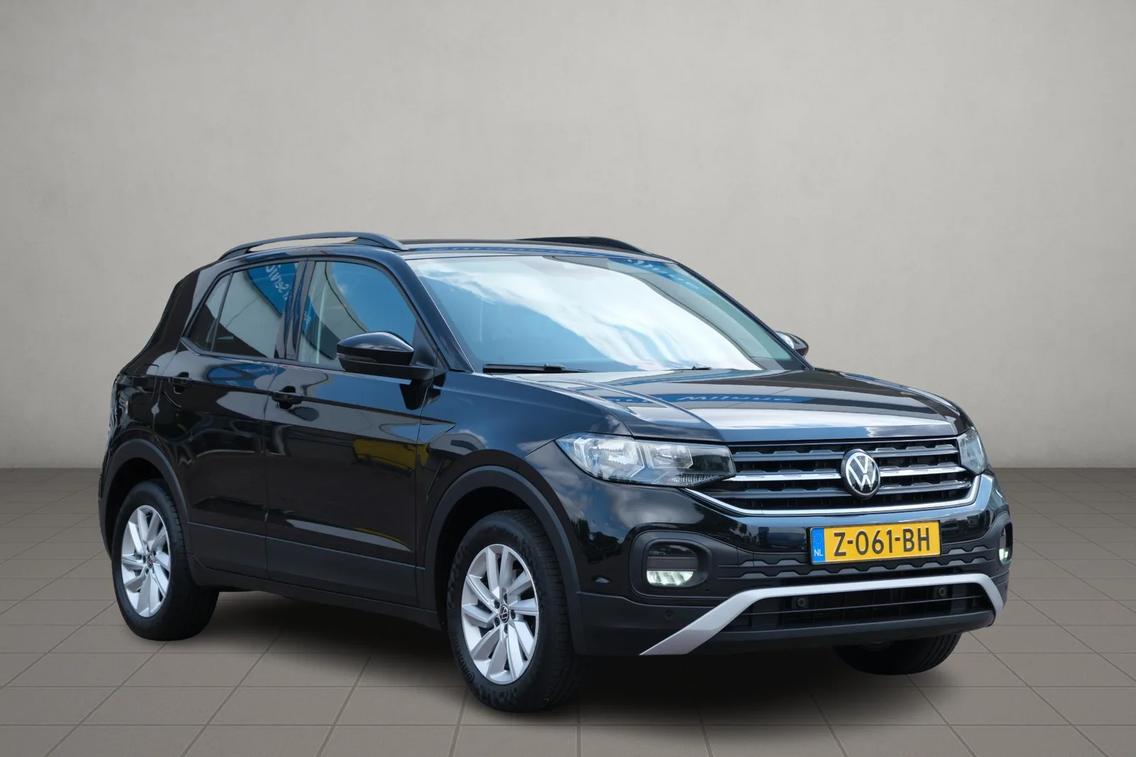 Volkswagen T-Cross (2020) — foto 1