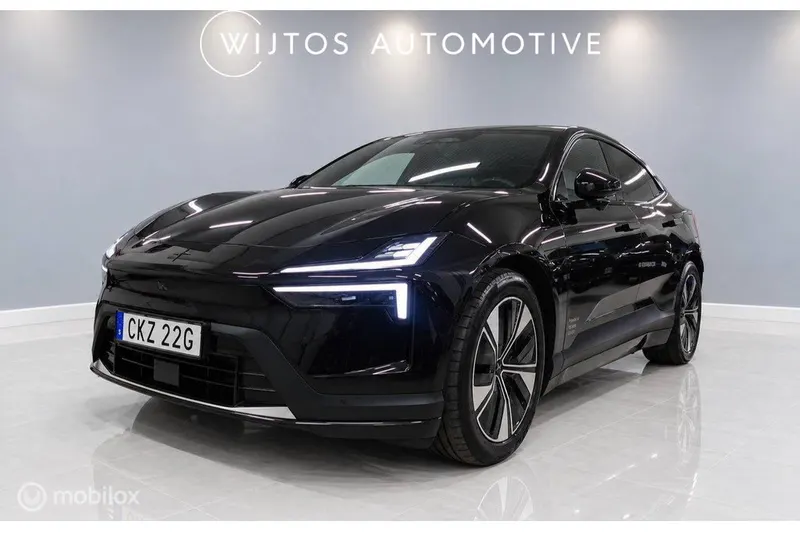 Polestar 4 (2025)