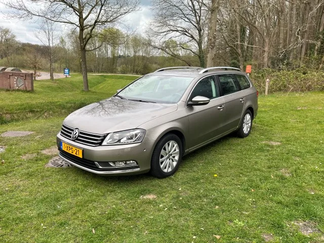 Volkswagen Passat (2014) — foto 1