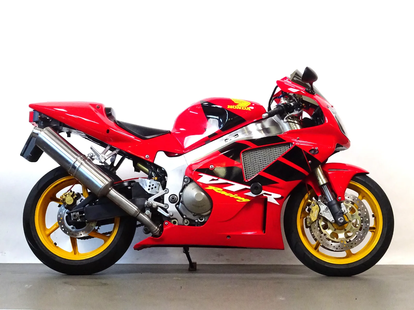 Honda VTR 1000 SP 1 (2002) — foto 1