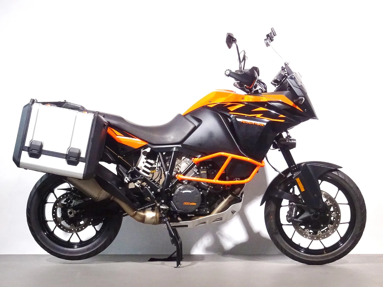 KTM 1090 Adventure (2017) — foto 1