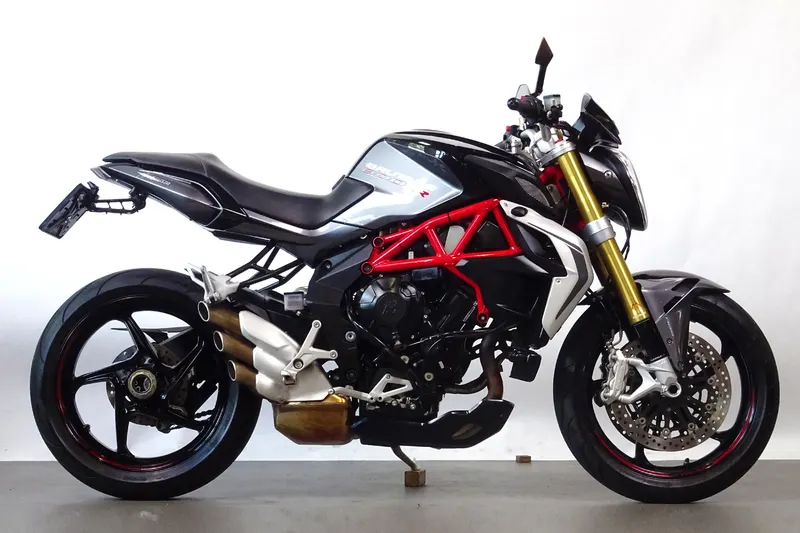 MV Agusta Brutale 800 (2016)