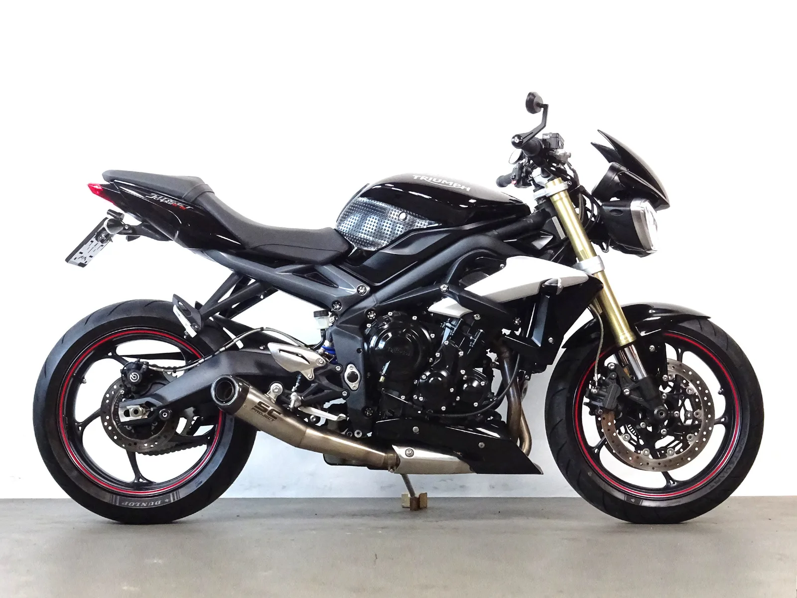 Triumph Street Triple 675 (2018) — foto 1