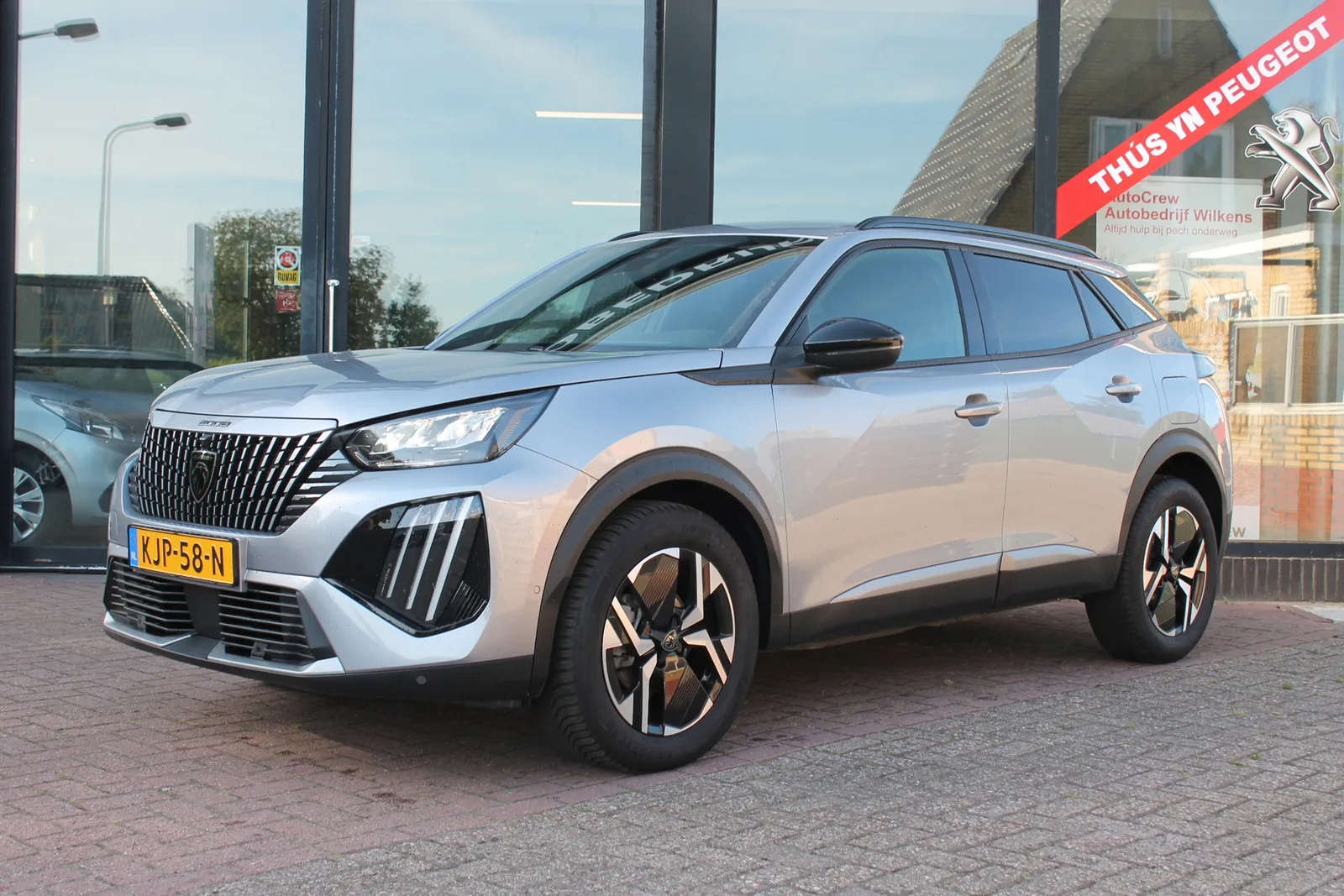 Peugeot 2008 (2025) — foto 1