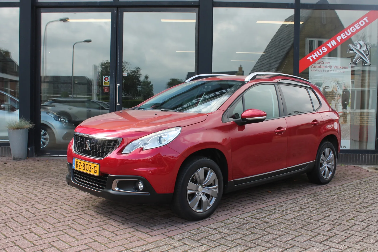 Peugeot 2008 (2016) — foto 1