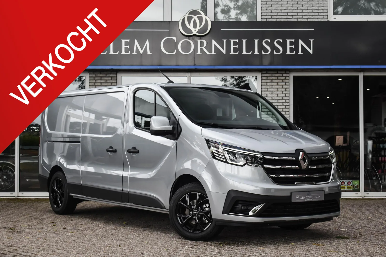 Renault Trafic (2023) — foto 1