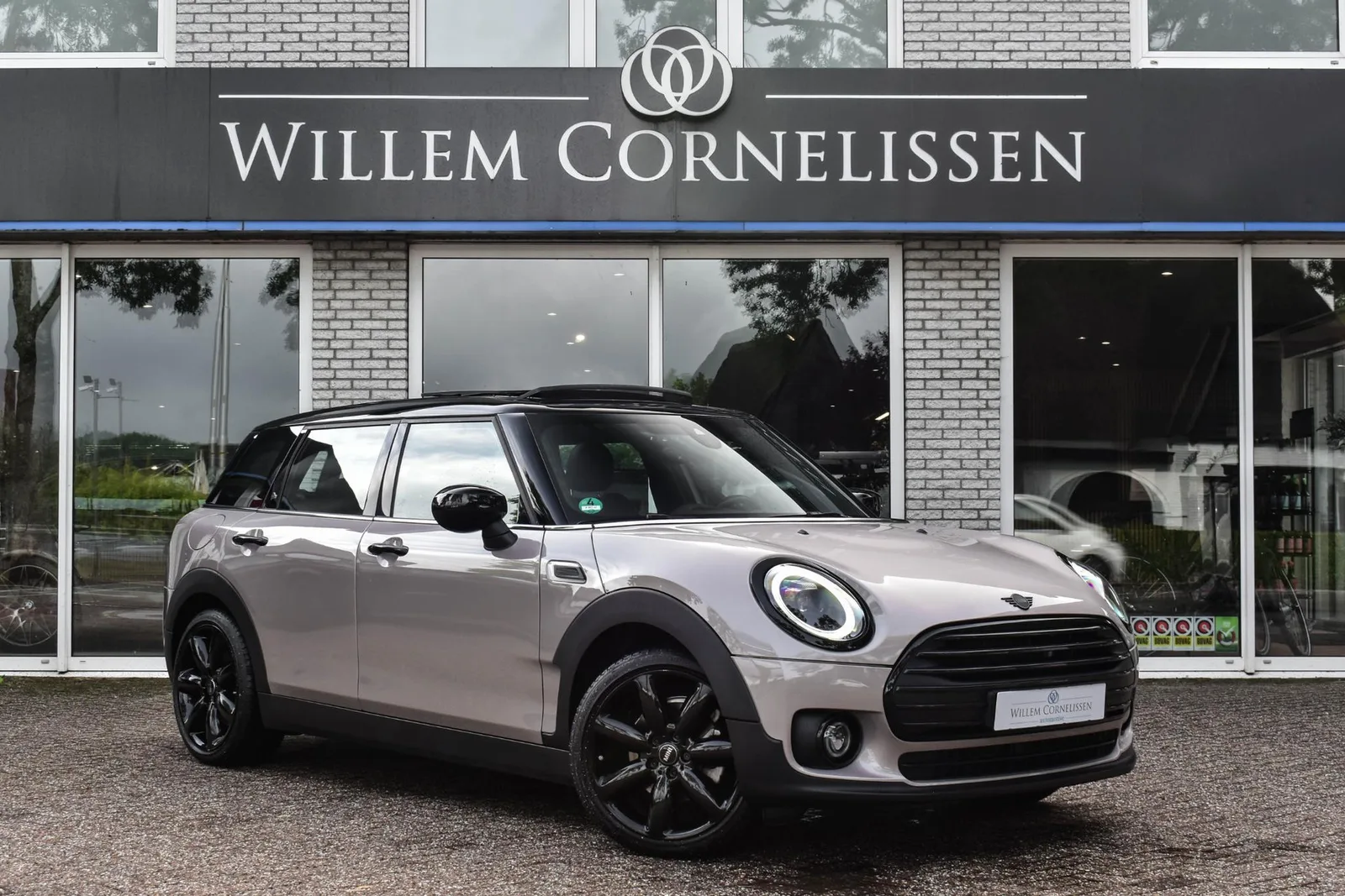 MINI Clubman (2022) — foto 1