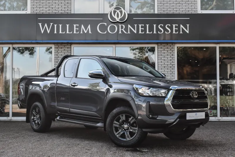 Toyota Hilux (2022)