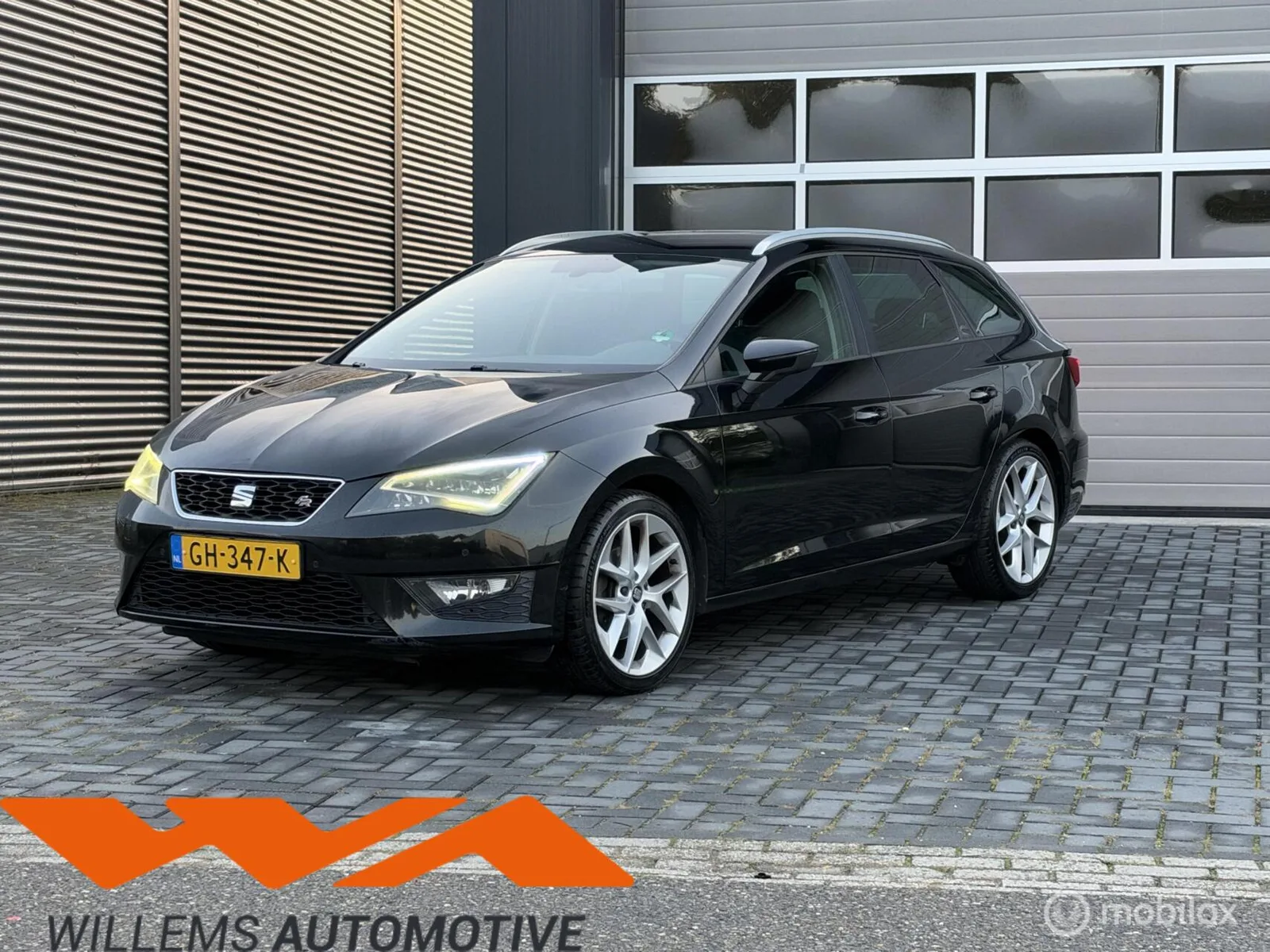 SEAT Leon (2015) — foto 1