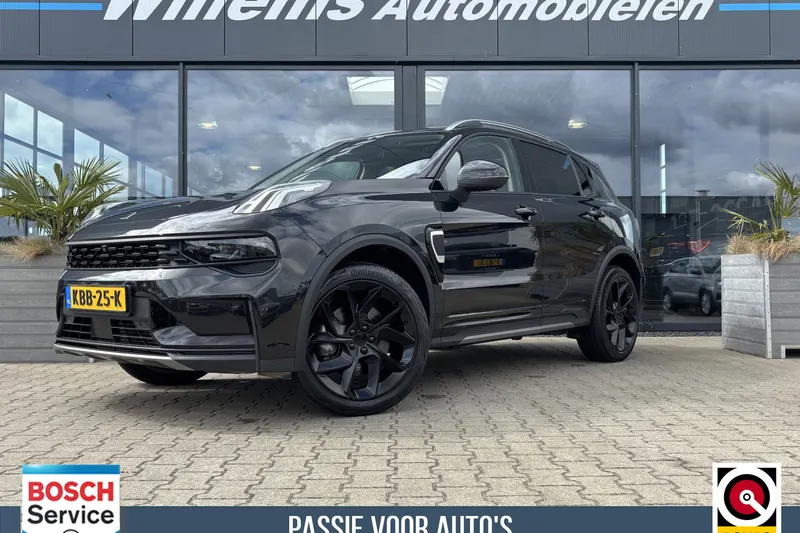 Lynk & Co 01 (2022)